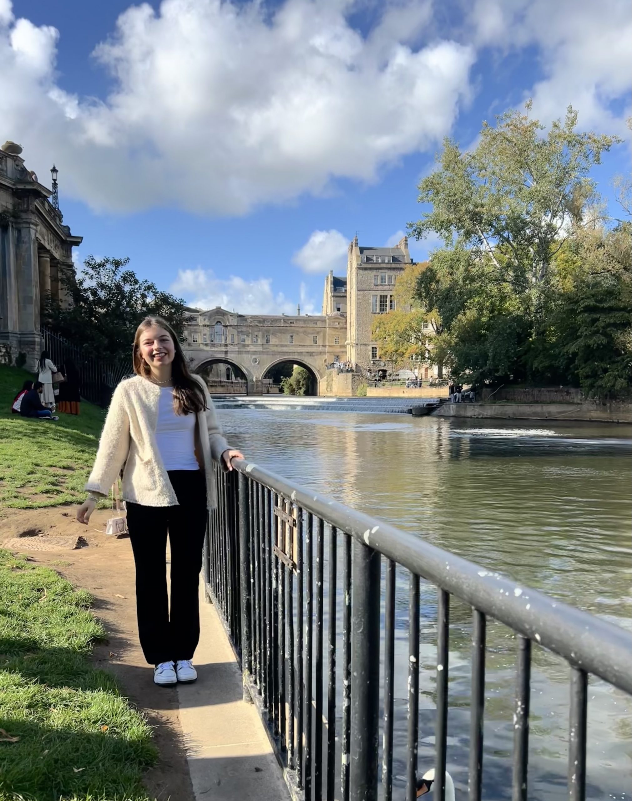  width=
